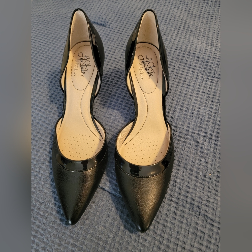New Life Stride Black Heels